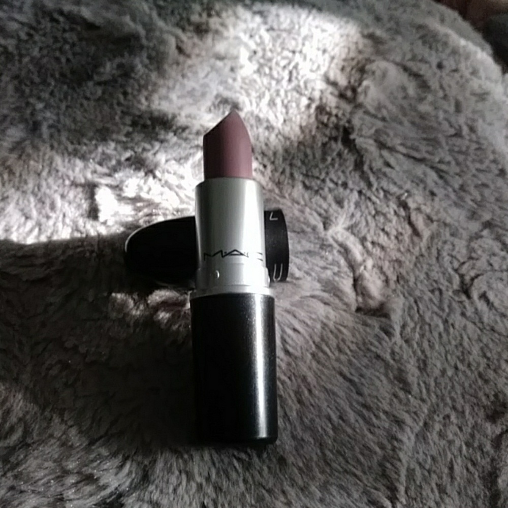 M.A.C - Picture 3 of 3